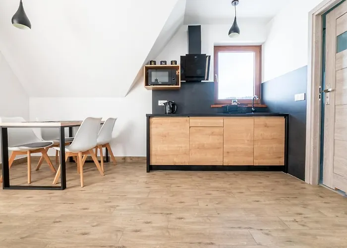 Tatra Z Zewnetrznym Jacuzzi 3* بياوي دونايتس